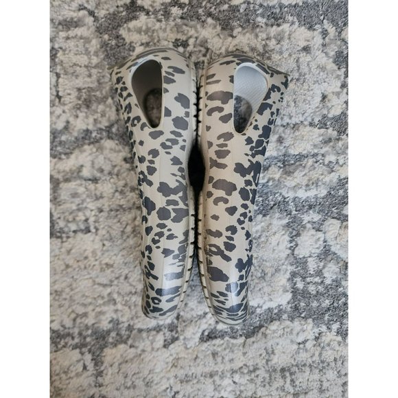 Crocs Women's Kadee Animal Print  Slip-On Casual Ballet Flat Shoe Size W5 - Picture 10 of 16